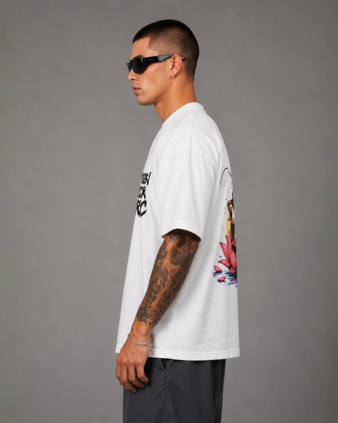 Lotus Roach Oversized Tee