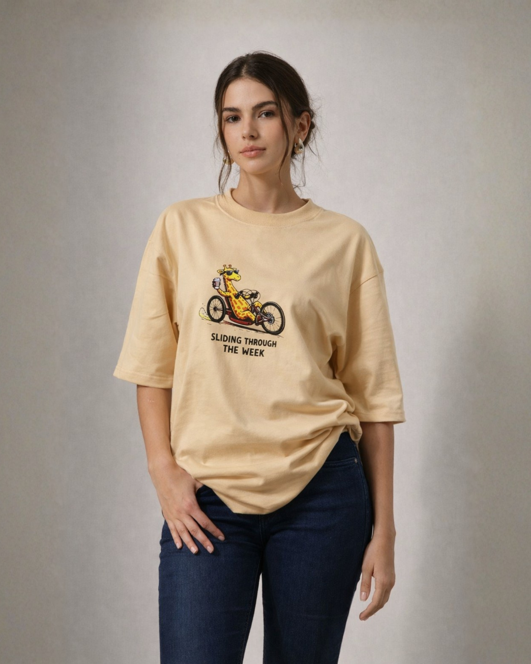 Giraffe ride oversized tee