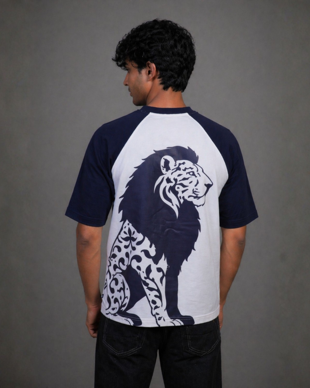 King’s Mark Oversized T-shirt